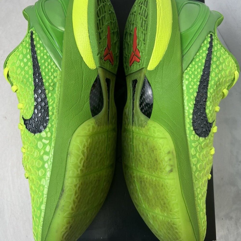 Nike Kobe 6 Protro Grinch 2020 size 10 CW2190-300 OG VI Green Retro - Picture 7 of 9